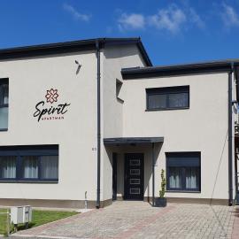 Spirit Apartman, hotel v destinácii Villány