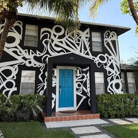 4BD 2BA - Black&White ArtBNB - Antique Row WPB