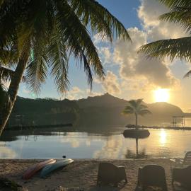 Montrose Place Huahine - maison en bord de mer, khách sạn ở Huahine