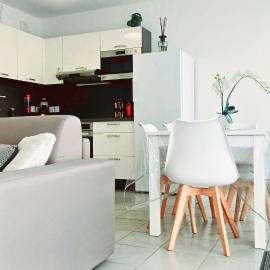 Nature et ville -Duplex avec Jardin privé - 6 Pers- Entrée Autonome - Wifi & Parking Gratuite