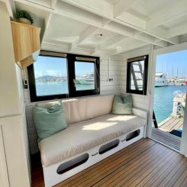 Houseboat BlueSeaDream Dolphin Casetta Galleggiante, hotel Algheróban