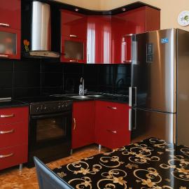 Center-Airport Midpoint Apartments