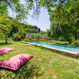 Biancolilla, hotel u gradu 'Alia'