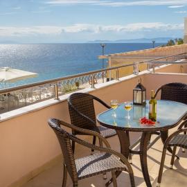 Al Mare Villas, hotel in Skala Marion