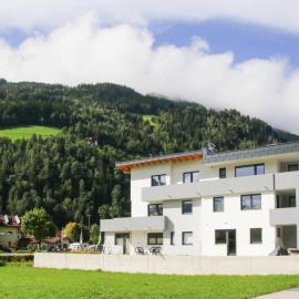 Holiday Home in Aschau by Zillertal Alps, hotel in Aschau
