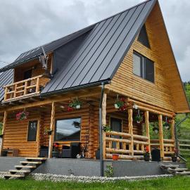Cabana MIYA, viešbutis mieste Mătişeşti