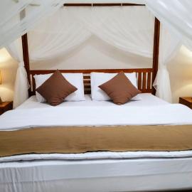 Lonthar B&B - Adults Only, готель у місті Riung