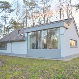 Alluring Holiday Home in Limburg near Forest, Hotel in De Horst