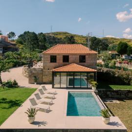 Belo Douro - Private Pool - Douro Valley - by RowdHouses, hotel in Paços de Gaiolo