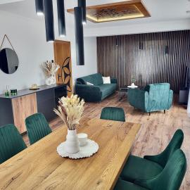 Na Skraju Lasu Szlembark, Hotel in Szlembark