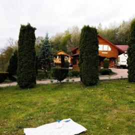 Карпатська Модрина, Hotel in Kossiw