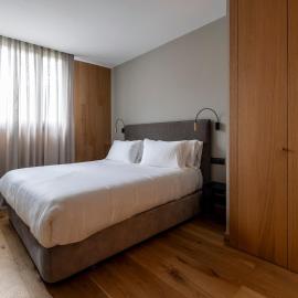 Luxury Mountain Stay l 1 Minute To Slopes l 6pax l GYM - SAUNA - POOL l by BonesVacances, hotell i El Tarter