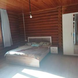 Коттедж, hotel in Kosh-Kël'
