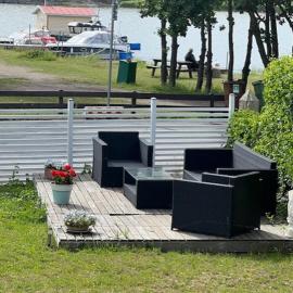 Röda Stugan, granne med havet och badplats, hotell i Karlskrona