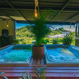 Hotel Bambu Guatape, viešbutis mieste Gvatapė