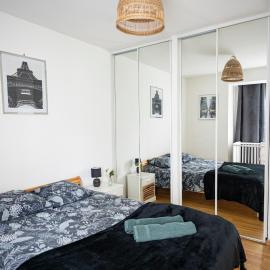 Flat at border suisse