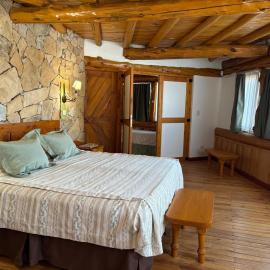 Lodge Copahue Expeditions, хотел в Каваху