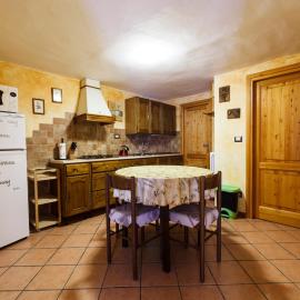 Appartamento Dal Maestro Serafino, hotel en Pragelato