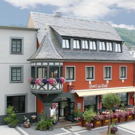 Hotel Zur Post GmbH Waldbreitbach, hotel em Waldbreitbach