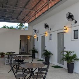 Din's Studio Homestay, hotel in Semporna