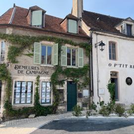 Maison Les Fossiles โรงแรมในซ็องแซร์