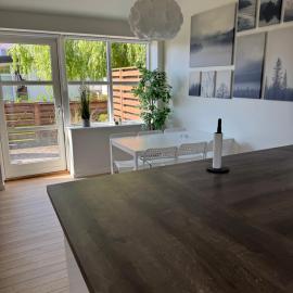 Bøtø strand ferielejlighed 2, hotell i Marielyst