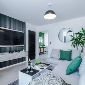 3 Bedroom House with Parking that Sleeps 6