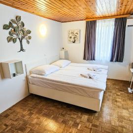 Rooms Koblar