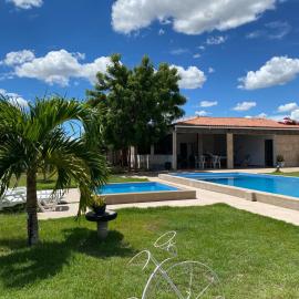 Casa 3 suites em Piranhas bem localizada, hotel in Piranhas