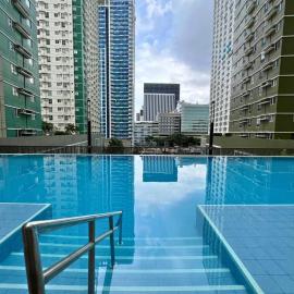 Virgo Nest Rentals - Avida Riala IT Park - City View, hotel Tabok városában