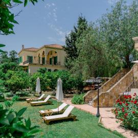 Bella Cisterna, hotel Híoszban