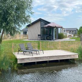 De IJssel Eilanden Chalet Steghouse mit Zaun Nr 546, Hotel in Kampen