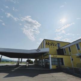Hotel URFA, hótel í Zeltweg