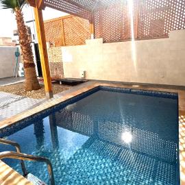 Villa avec Piscine Privée.