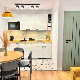 Dębina Spot Apartamenty, hotel a Debina