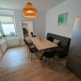 Stilvolle Ferienwohnung am Paderquellgebiet mit Terasse