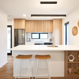 Newly built unit in St Kilda Modern amenities