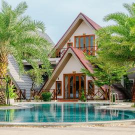 Zodiac Bungalow, hotel u gradu 'Kampot'