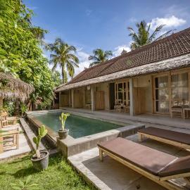 Golden Garuda Cottages at Diamond Beach Hills, hotel in Nusa Penida
