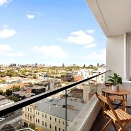 Stunning Views in central South Yarra