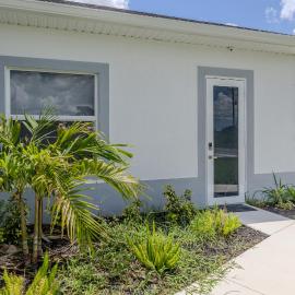 Available Unit in Ft Myers, hotel a Lehigh Acres