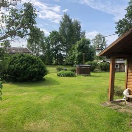 Vedru Puhketalu, hotel u gradu Väike-Rakke
