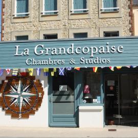 Grandcamp-Maisy में, होटल La Grandcopaise Chambres et Studios