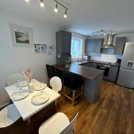 3 Bedroom House For Corporate Stays in Kettering，凱特林的飯店