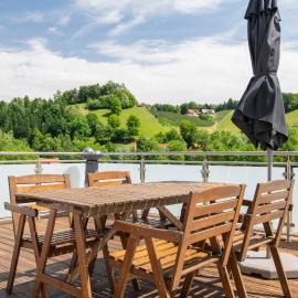 CLAUS RESCH APPARTEMENTS - E-Bike, Wandern, Minigolf, Familie, Urlaub an der Weinstraße, hotel u gradu 'Leutschach'