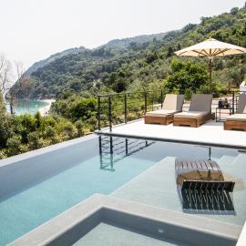 Aquanera Villas - Sunrise View Retreat with Private Pool- 5 minutes from the beach- By Villa Mana Gers
