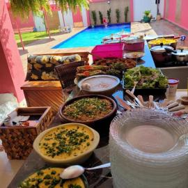 Sobrado Rosa, Local lindo e tranquilo ideal para familias, perto do Parque Novo Mato Grosso, hotel u gradu Kuiaba