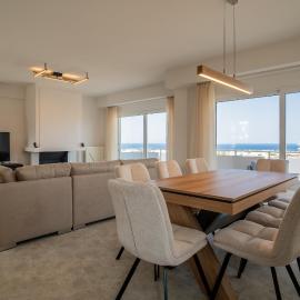 Horizon Luxury Living Breathtaking Seaview Minutes from the Airport, hotel in Artemida