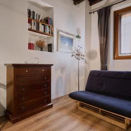 Il Loft nella corte, viešbutis mieste Kormano