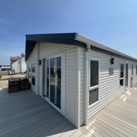 Pebble Beach Resort The Donington Lodge, hotel in Kinmel Bay